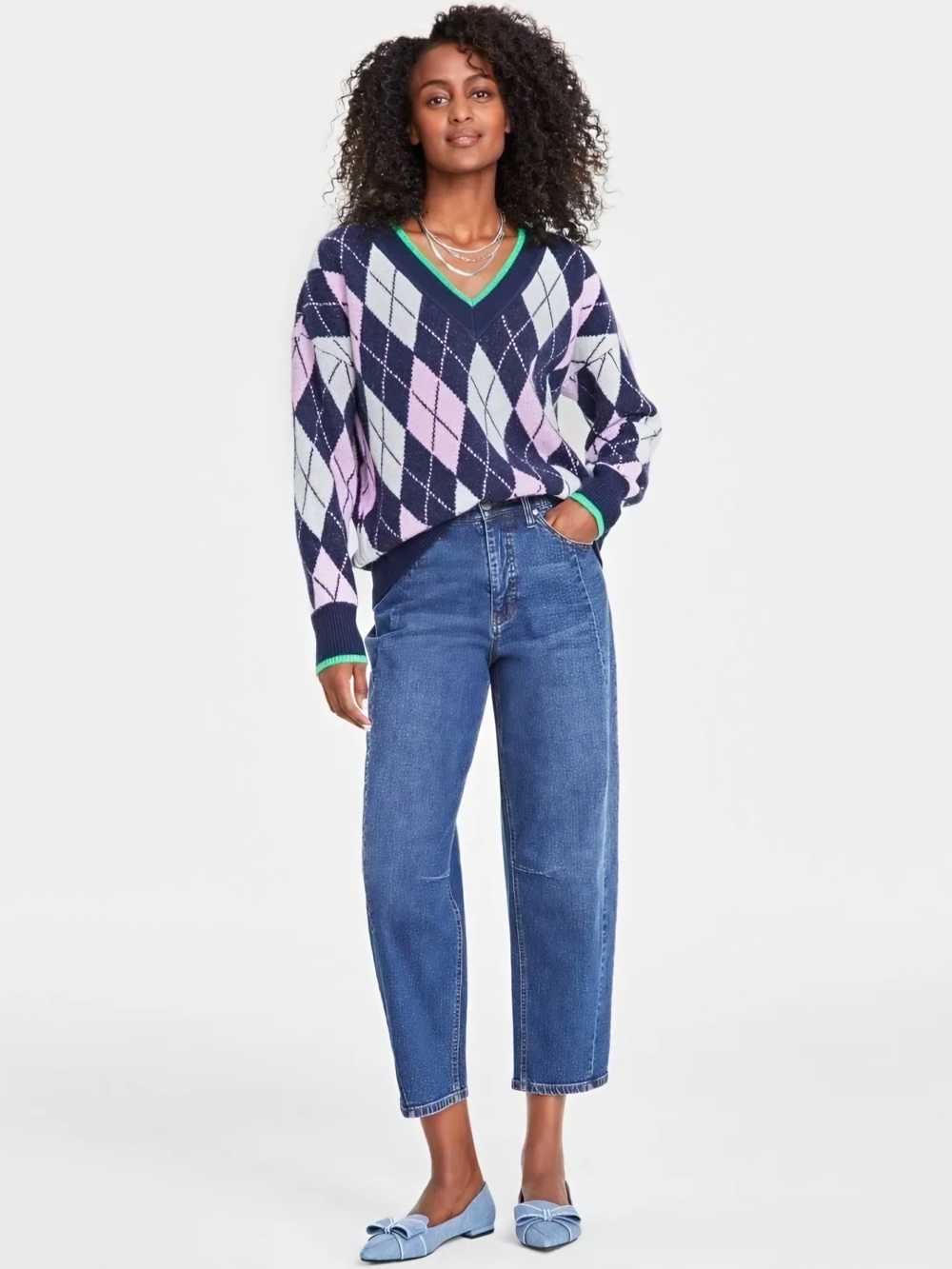 Navy Argyle V-Neck Knit Pullover Sweater with Pink & White Diamonds
